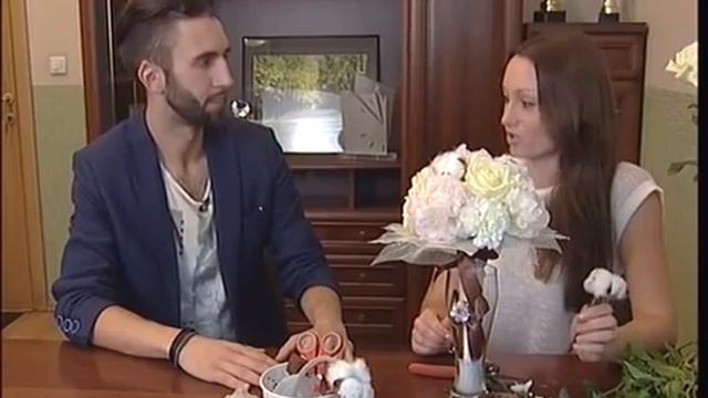 Украшение невесты и мечта ее подружек. Где взять букет всем на зависть? смотреть онлайн