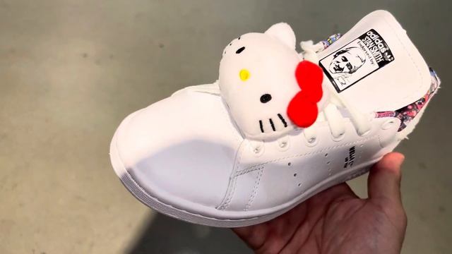 Adidas Stan Smith Hello Kitty Shoes смотреть онлайн