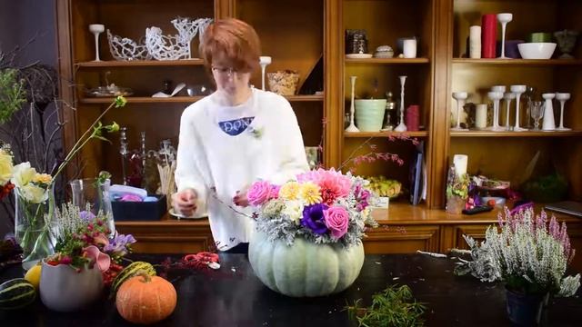 Композиция в тыкве от школы флористики kazanflowerschool смотреть онлайн