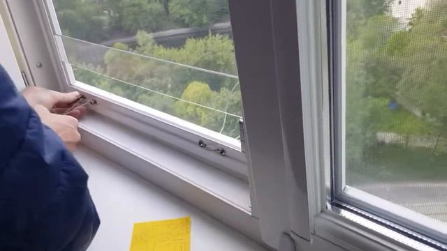 Надежный способ защитить детей от выпадения из окна / Система защиты О2 смотреть онлайн