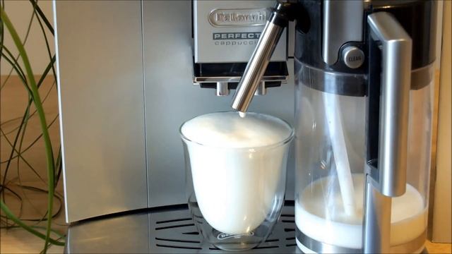 Delonghi ESAM 5500 S Perfecta смотреть онлайн