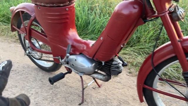 Jawa 550 walk around смотреть онлайн