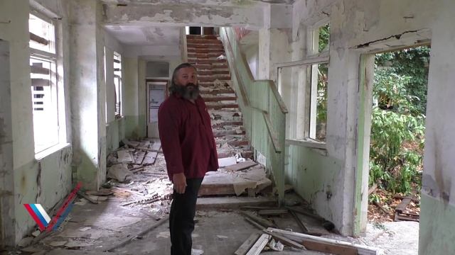 Разрушенный детский сад № 12 в городе Алуште смотреть онлайн