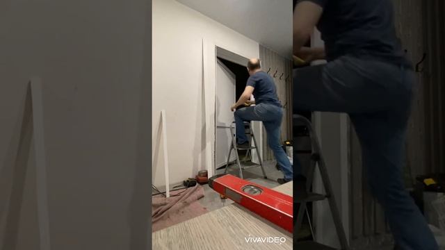 Установка наличников на откосы из сэндвича