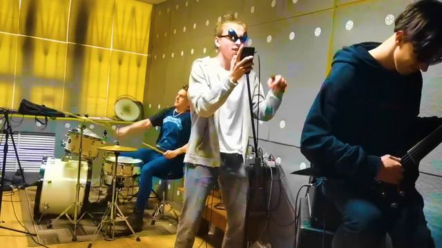 MC Gemoroy (feat. ilyas prod.) - МВК (клип 21.04.23) смотреть онлайн