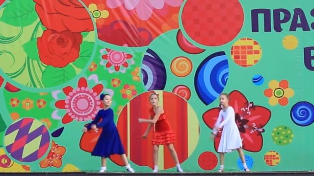 Вокально танцевальный коллектив "Мозаика" г. Краснодар смотреть онлайн