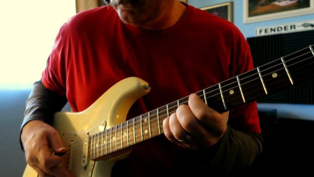 Echo Cream Fender Jeff Beck Stratocaster смотреть онлайн