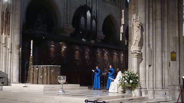 Служба в Нотр Даме смотреть онлайн