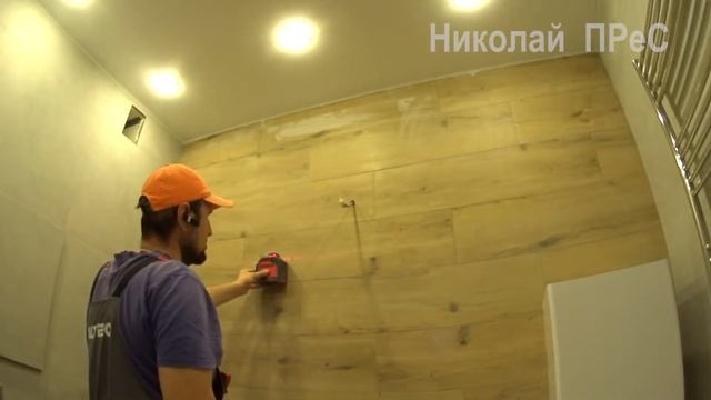 Как повесить зеркало с часами и подсветкой в ванной комнате. смотреть онлайн