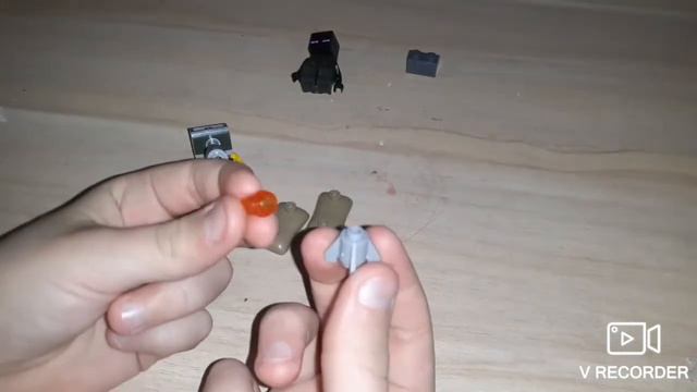 Лего самоделки (Стол для настольных игр и пушка для военных)🤩 смотреть онлайн