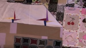 5 идей лоскутных одеял, покрывал из старых вещей и ненужных лоскутов