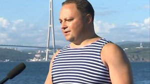 мэр Владивостока Пушкарёв облился ледяной водой