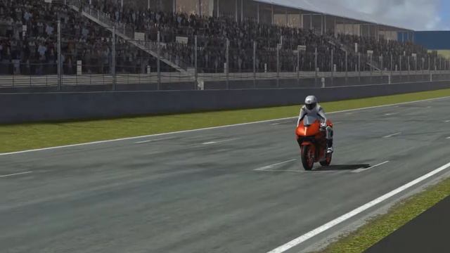 GPBikes CBR 600 RR 2005 Practice Start смотреть онлайн
