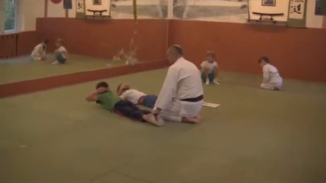 Айкидо. Дети. Киев, Додзё Хишокан (hishokan.com) смотреть онлайн