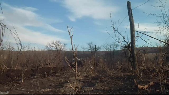 Самодельный мотоблок пашет. 11 декабря 2016 г. смотреть онлайн