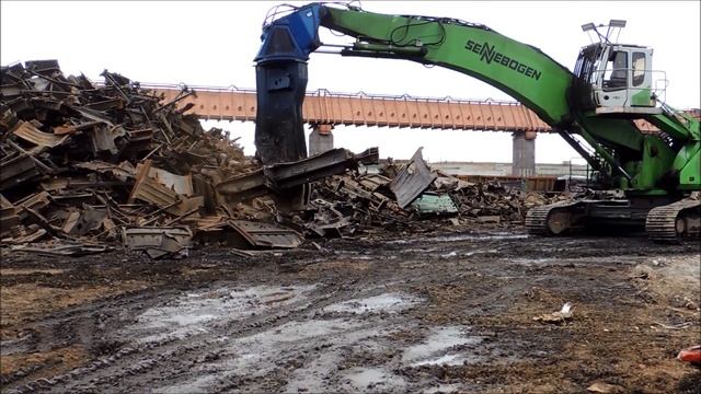 Гидроножницы по металлу AS073 разделка вагона часть 2 - резка хреботовой балки смотреть онлайн