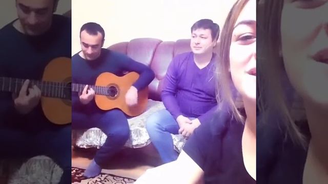 Зураб Узденов Зульфия Чотчаева (под гитару) "Убегая от судьбы'' смотреть онлайн