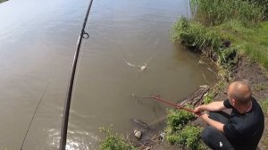 ЛОВЛЯ КРУПНОГО ЛЕЩА НА ФЛЭТ МЕТОД, ГОРОХ И БОЙЛЫ!