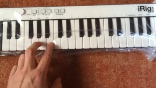 Unboxing: iRig Keys (MIDI controller) смотреть онлайн