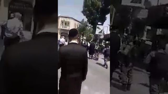 Ультраортодоксы буянят в День памяти павших смотреть онлайн