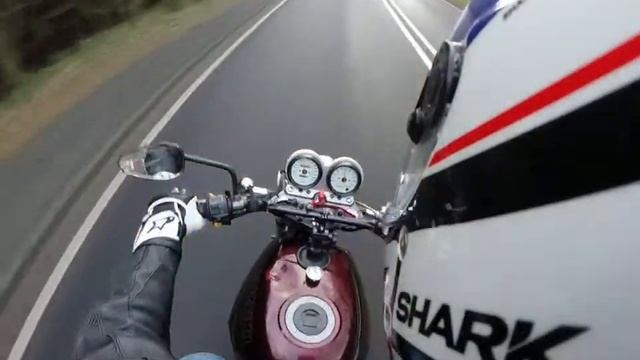 Suzuki VX800 Helmet Camera смотреть онлайн