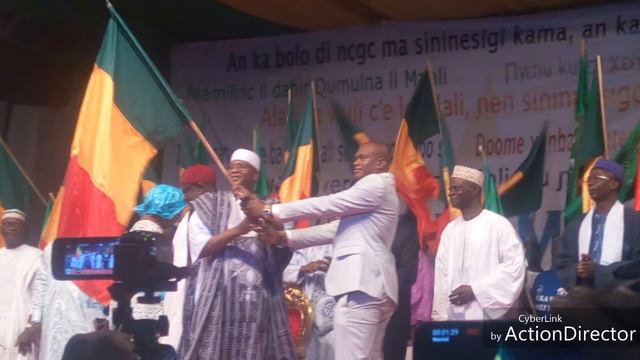 Reportage audio bambara de l'investiture Modibo Sidibé смотреть онлайн