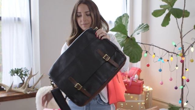 10 Gifts For Your Friends Who Need Help Adulting смотреть онлайн
