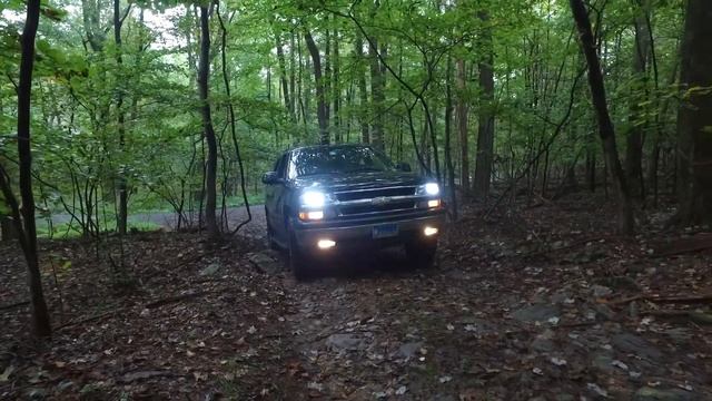 2002 Chevy Tahoe Off Road Hill Climb смотреть онлайн