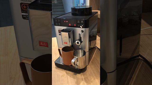 Quy trình lọc cặn máy pha cà phê Melitta Caffeo Passione смотреть онлайн