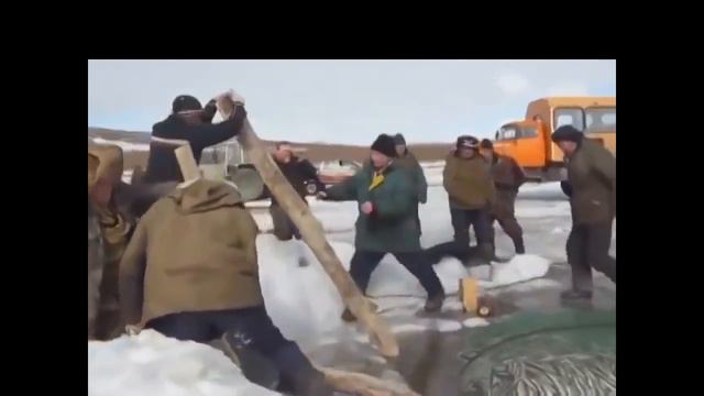 Видео подборка смешные приколы И ТАКОЕ БЫВАЕТ смотреть онлайн