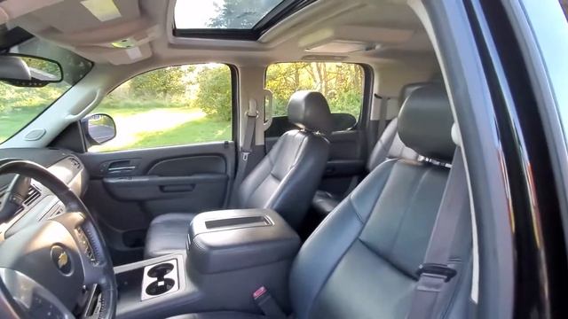 2013 Chevy Suburban Z71 w/139k Miles *SOLD* смотреть онлайн