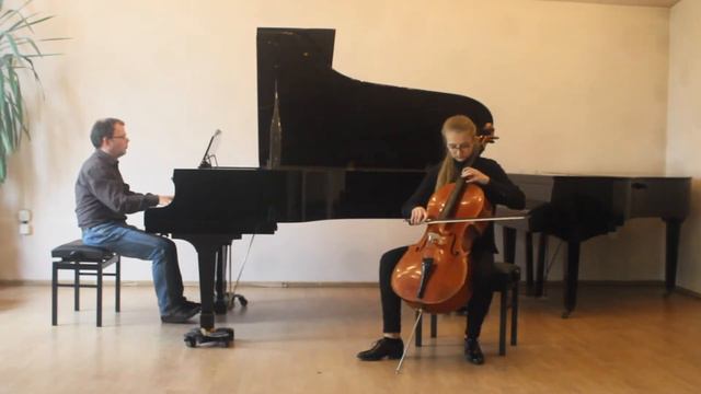 Camille Saint-Saëns - Cello Concerto No. 1 Op. 33 (Zofia Mikosz) смотреть онлайн