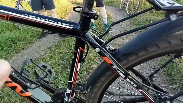 Покатушки в ЖАРУ на велосипедах! смотреть онлайн