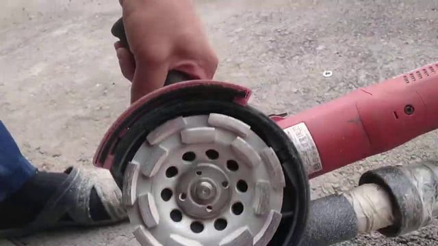так можно отремонтировать полимерное покрытие, которое выходит из помещения на улицу. Новосибирск ✌ смотреть онлайн