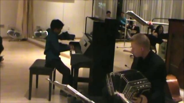 Ville Hiltula & Nine Year Old Diego Ramil & - Nocturna (Milonga) by Julian Plaza смотреть онлайн