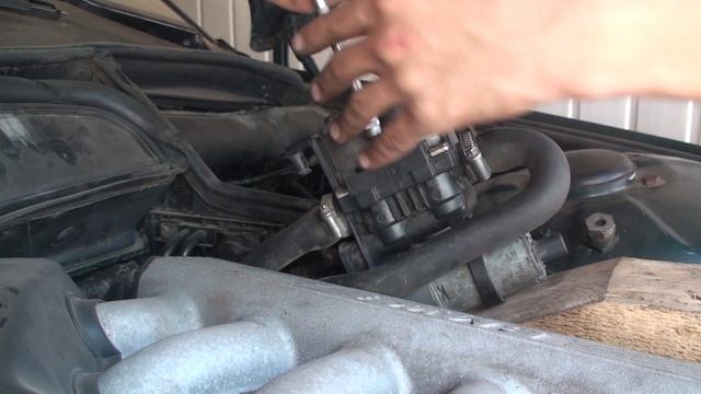BMW E38 ремонт клапанов печки