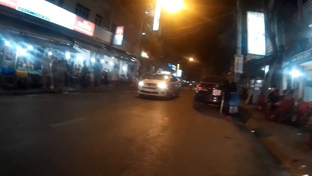Вьетнам. Нячанг. №23. Где покушать морепродукты дешево в Нячанге. смотреть онлайн