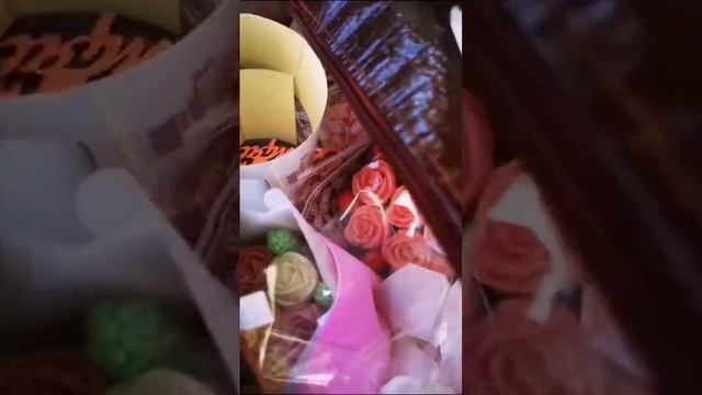 Букет УЧИТЕЛЮ из шоколадных цветов от Сладколини смотреть онлайн