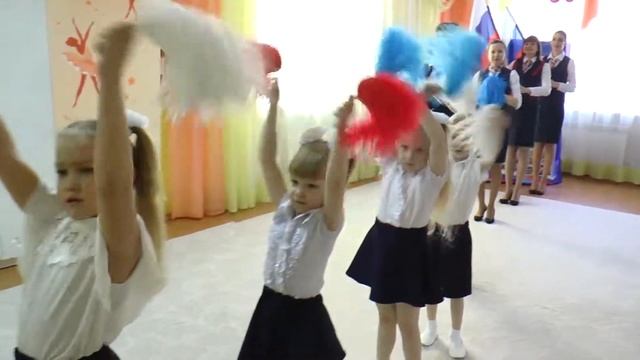 ДС 181. Танцевальный флешмоб «В единстве и дружбе наша сила!» смотреть онлайн