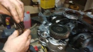 Как удалить балансиры на двигателе 4М40 Ремонт двигателя 4м40т