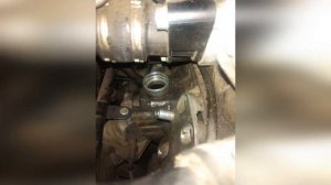 Замена патрубка ВКГ VW PASSAT B5+ 1.6 ALZ