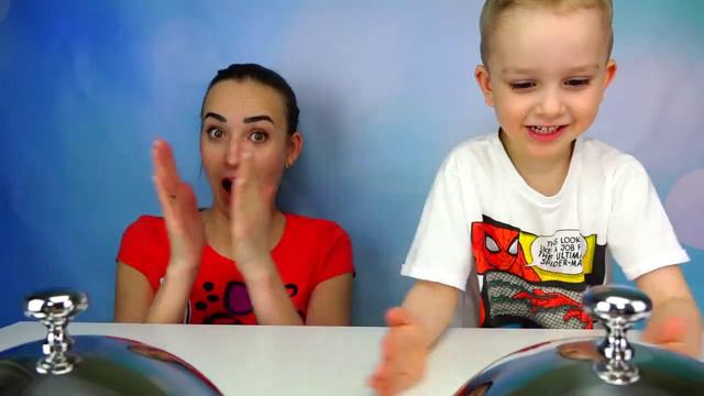 Обычная Еда или Мармелад Челлендж !! Giant Spider Vs Gummy Spider Food Candy Challenge