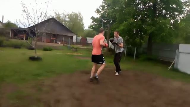 спарринг по боксу, 6 ой раунд смотреть онлайн