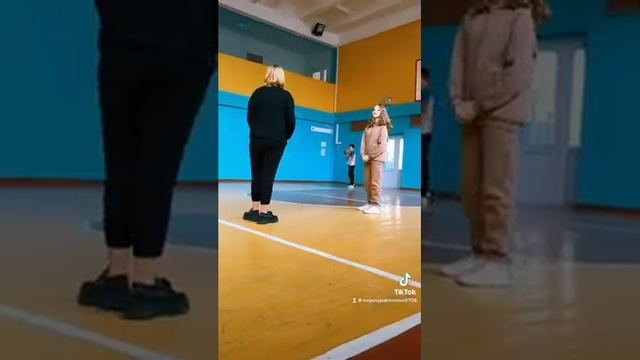Пионербол... смотреть онлайн