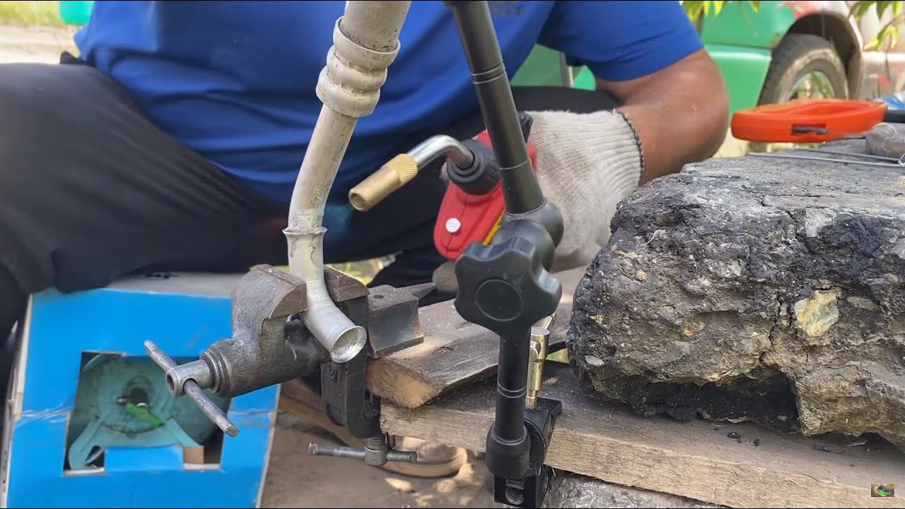 Пайка трубки авто-кондиционера, Castolin 192 смотреть онлайн