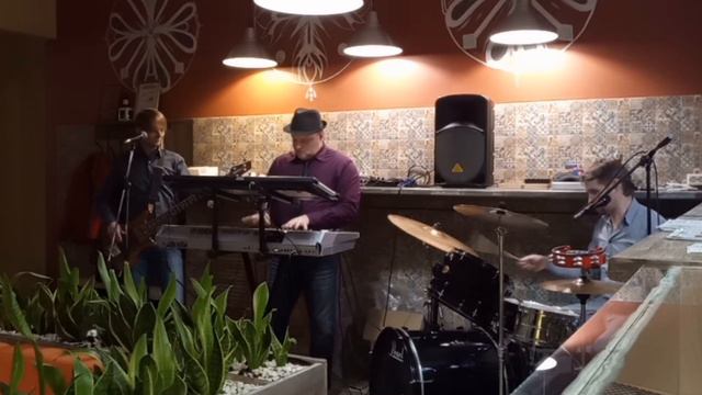 Живая музыка cover band BOOMERANG в Вилочка смотреть онлайн