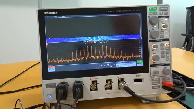 Осциллограф Tektronix MDO3 | Спектрограмма | Анализ спектра осциллографом смотреть онлайн