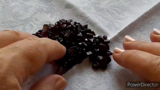 Ролик 61. Бусы на переделку смотреть онлайн