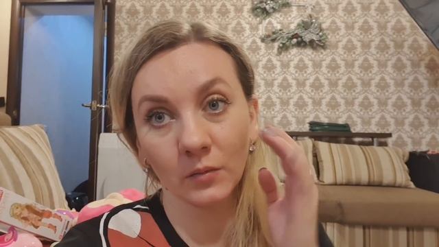 ВЛОГ: БРОСИЛА ДЕТЕЙ И УЕХАЛА ПОКОРЯТЬ СТОЛИЦУ смотреть онлайн