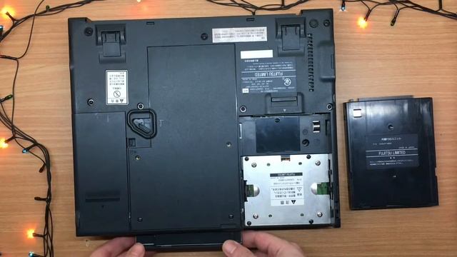 Обзор крутого игрового ноутбука Fujitsu BIBLO-FMV 5166 na7/W 1997 года + Doom смотреть онлайн